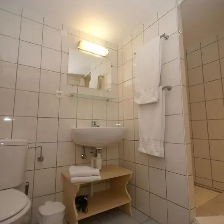 In With Terrace شقة *