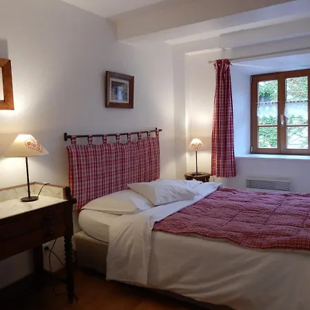 A In Wine Grower's House